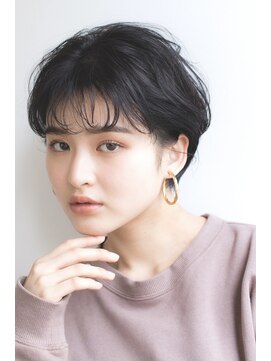 ワンコンセプト(ONE CONCEPT) ゆる巻パーマでアンニュイショート