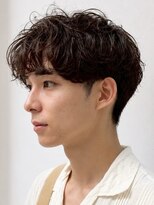 ファルベ(Farbe) 波巻きツイストスパイラル/リバースセンターパート/ニュアンス