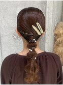 ローポニーヘアアレンジ