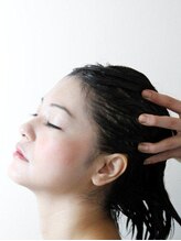 アロ (Alo hairdesign)