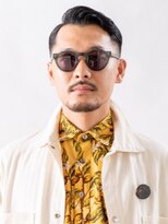 サンディーズバーバーショップ(Sandees)&nbsp;サイドパートショートワイルドツーブロックフェードテクノ