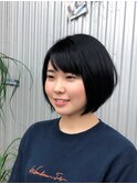ショートボブ