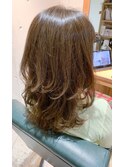 レイヤー バックスタイル ユーレルム新宿 川田