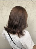ココアベージュ　切りっぱなしミディアム