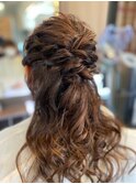ハーフアップヘアセット