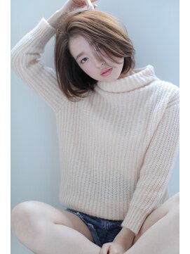 アリーズ シブヤ(ALLYS shibuya) ワンレンボブ シルキーベージュ エアストレート