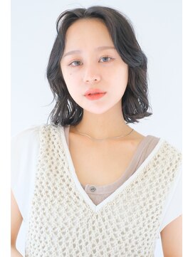 ヘアサロンガリカアオヤマ(hair salon Gallica aoyama) くせ毛風ボブショートボブセンターパート地毛風カラー伸ばしかけ