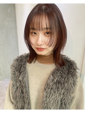 ジアン(GIEN) ウルフ風レイヤー　ミディアム