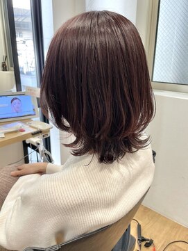 リアントウキョウ(Lian.Tokyo) 大人可愛いくびれ外ハネボブピンクブラウンカラー