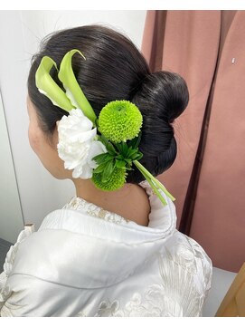 ブラウ ネイル パーティー(Blau Nail Party) 個性派ダブルシニヨン