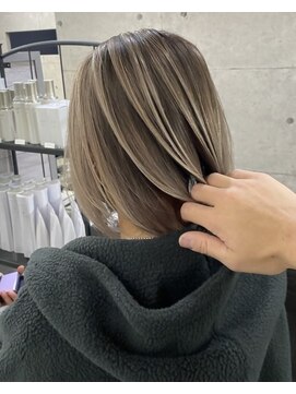 ウル 岡山駅店(ULu.) 髪質改善ハイトーンバレイヤージュハイライトブリーチ岡山倉敷