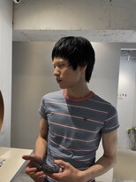 ネイビーカラー × スパイキーショート