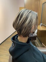 ゼニス(Zenith)&nbsp;ハイライトショートボブ