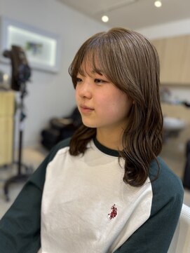 フレア(FLAiR) ブリーチなしのダブルカラー