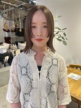 ダンボ(DUMBO) ライトベージュ  似合わせカット