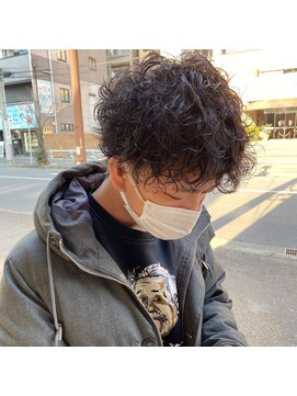リヤン(Le lien) サーフカール/フェザーパーマ/刈り上げセンターパート/溝の口