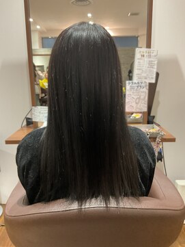 アミカ シーモール店(Amica) 寒色カラー