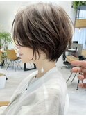ショートヘア髪質改善オリーブベージュ