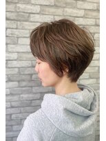 ヘアーアンドアイラッシュ ビス 下曽根店(Bis!) ショートボブ