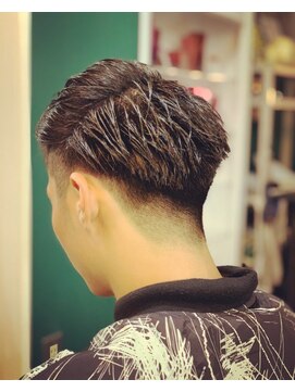 ビュート ヘアー ジョージ(Beaut Hair GEORGE) ベリーショートツーブロック刈り上げメンズカット 洗足ビュート