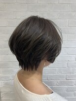 コム(com by neolive)&nbsp;大人可愛いハンサムショート