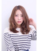 BERRY_小顔_オリーブカラー_セミウェットウェーブ_ハイライト