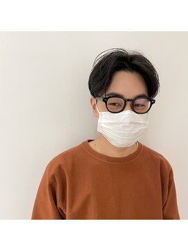 カウチ 板橋本町店(kauti) センターパートスタイル