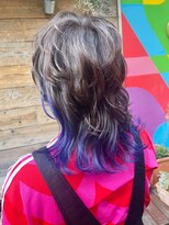 ヴィジョン(VISION)&nbsp;ウルフカット×インナーカラー