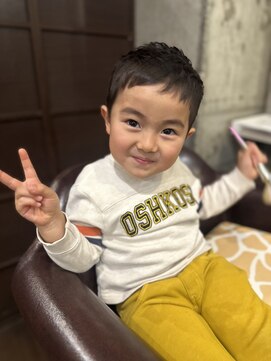 1+ アンプリュス(Unplus) キッズカット