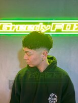 グリーディーフォックス 代々木(Greedy FOX)&nbsp;波巻き/ハイライト/マッシュパーマ/ウルフ[シェービング]