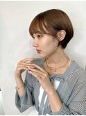 小顔ナチュラルショート20代30代40代くびレイヤーショート
