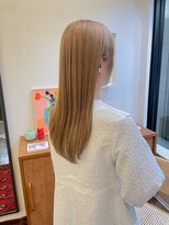 ヘアーアイスカルテット(HAIR ICI QUARTET)&nbsp;大人かわいいダブルカラーブリーチミルクティーカラー