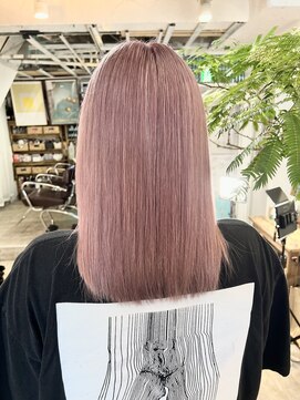 ロア インターナショナル 新宿店(LoA International) 【LoA】ホワイトピンクベージュ色落ち白綺麗