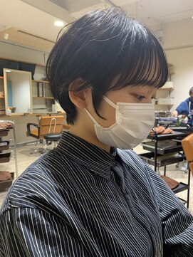 トッカ ヘアアンドトリートメント 難波店 小顔似合わせカット愛されクールショート20代/30代40代50代/難波