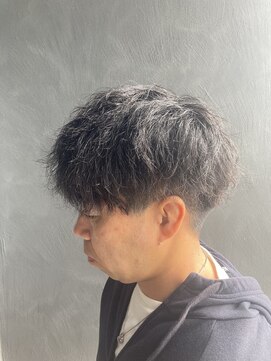 ラ カルモ(LA CALMO) メンズパーマ