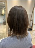 ミディアムレイヤー×くすみベージュ