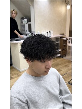 ヘアアンドフェイス ルースト(hair&face ROOST) 波巻きパーマ