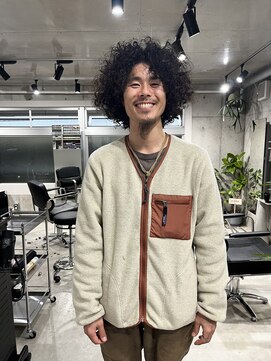 イー(Ii) ボリュームハードパーマ