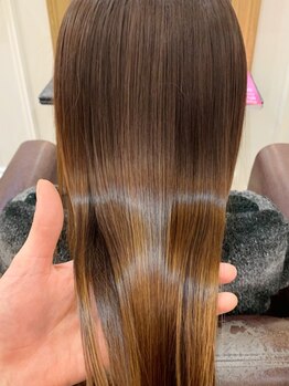ルバートギンザ(rubato ginza)の写真/髪の状態やお悩みに合わせて豊富なトリートメントをご用意♪髪の内部から補修して美しいうるツヤ髪へ◎