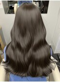 ヘーゼルベージュ　ブリーチなし　レイヤーカット　海外風