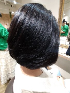 クリック 武蔵新城店(CLiC) フェミニンボブ