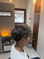 ミオ リベル(Mio'' LIBER)&nbsp;テーパーフェード＋スパイキーショート