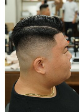 ザ チョップ ショップ ハラジュク(THE CHOP SHOP HARAJUKU) ハイスキンフェードサイドパート