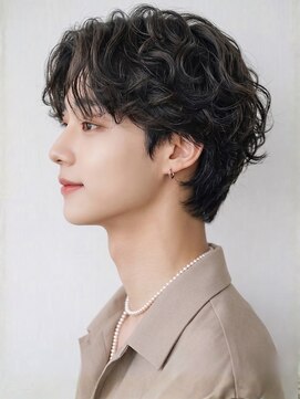 ヘアメイク アージュ 天神西通り店(HAIR MAKE age) スパイラルパーマ ニュアンスマッシュウルフ くせ毛風 暗髪