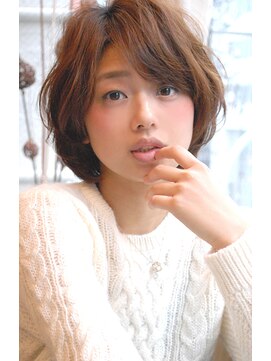レウナ 外苑前(Reuna) ３０代・４０代に人気フワッと可愛いひし形ボブ