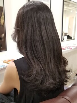 インビテーション(invitation) 地毛風カラー！ブルーグレージュ