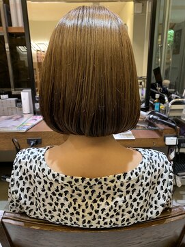 フルショウ アシヤ(FURUSHO ASHIYA) 【FURUSHO】渡邊聖典　　前下りボブショート