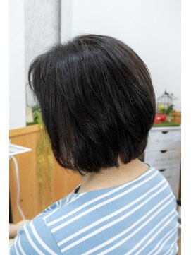 猫と三日月 レイヤーボブ