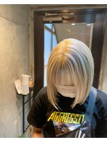 ゲーム 吉祥寺店(GAME)&nbsp;ダブルカラーホワイトベージュケアブリーチハイトーン前髪カット