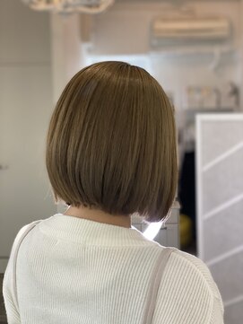 ツムグ 代官山 中目黒(TUMUGU) 大人かわいいヘア美髪のススメ白髪ぼかしグレーベージュ